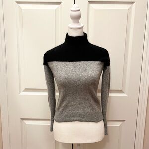 Tahari Pure Luxe 100% Cashmere Mock Neck Sweater XS Black & Grey